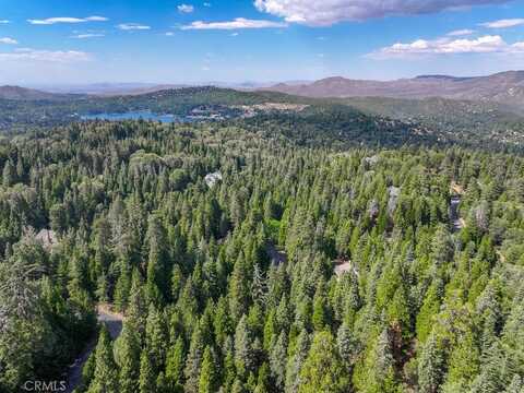 29215 Pigeon Hawk Lane, Lake Arrowhead, CA 92352