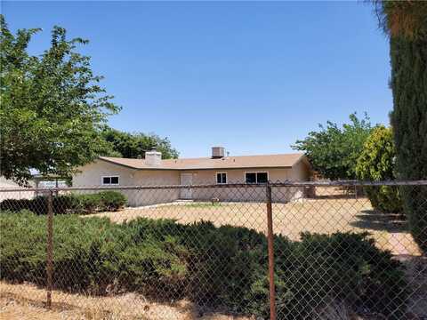 9593 Del Mar Ave, Hesperia, CA 92345