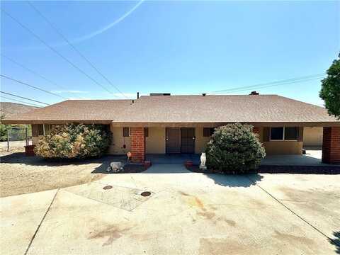 7417 La Vina Trail, Yucca Valley, CA 92284