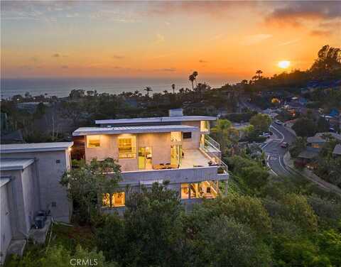 533 Temple Hills Drive, Laguna Beach, CA 92651