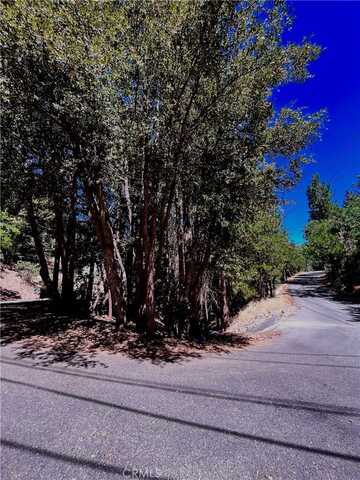 0 Rock Ridge Way, Lake Arrowhead, CA 92352