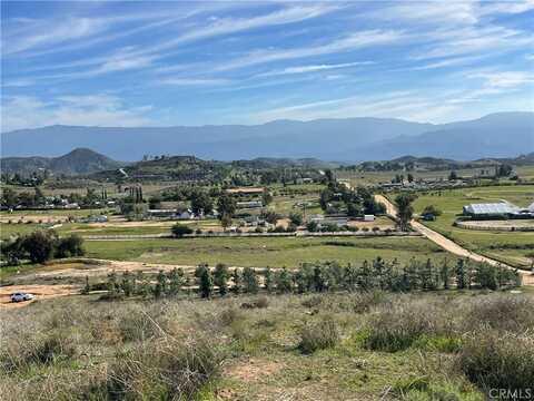 39282 San Ignacio Road, Hemet, CA 92544