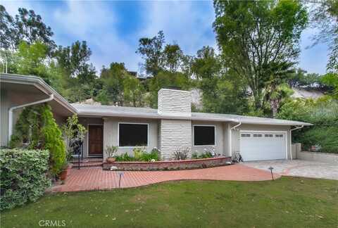 5247 Melvin Avenue, Tarzana, CA 91356