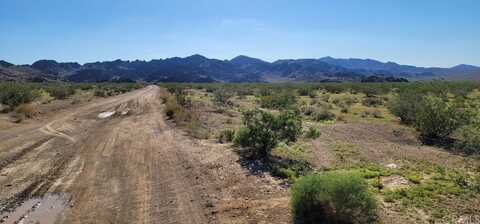 19 Saw tooth, Barstow, CA 92311