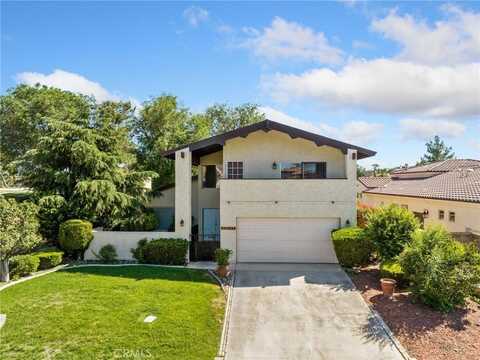 13271 Country Club Drive, Victorville, CA 92395