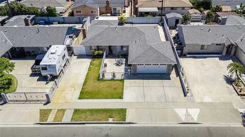 1826 W Saint Andrew Place, Santa Ana, CA 92704