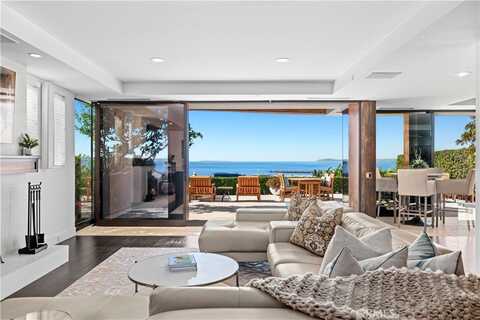 3308 Ocean Boulevard, Corona del Mar, CA 92625