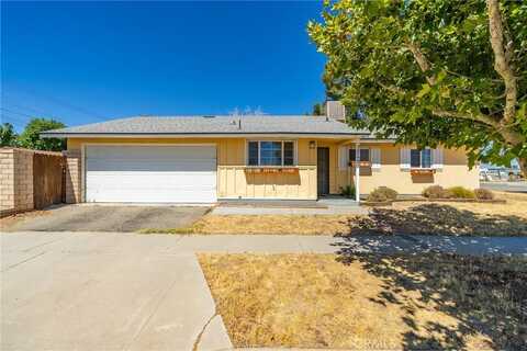 38749 22nd Street E, Palmdale, CA 93550