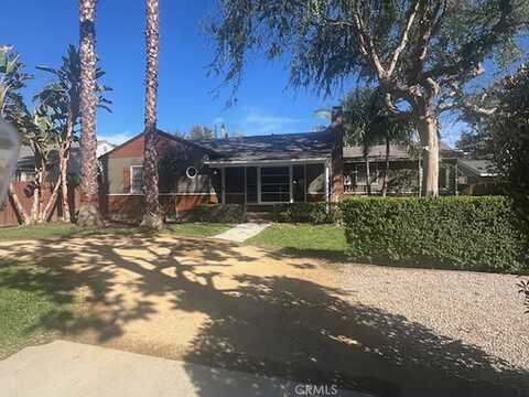 5744 Stansbury Avenue, Van Nuys, CA 91401