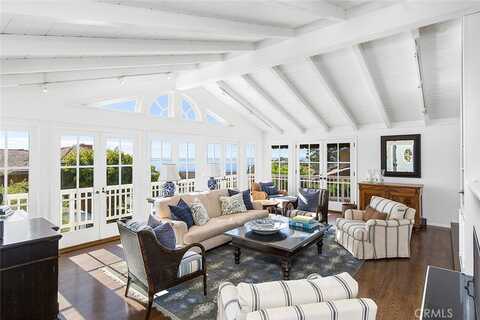 806 Emerald Bay, Laguna Beach, CA 92651