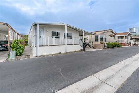 15621 Beach Boulevard, Westminster, CA 92683