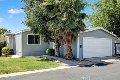 80 E Dawes Street, Perris, CA 92571