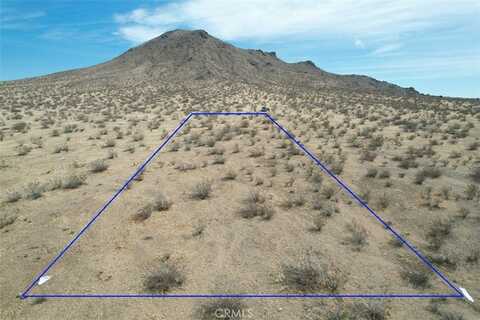 19 Stoddard Wells Road, Apple Valley, CA 92307