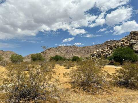 0 Waalew Road, Apple Valley, CA 92307