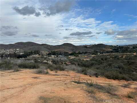 20 Orange, Menifee, CA 92584