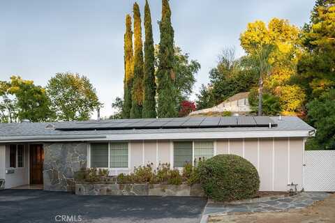 20528 Miranda Place, Woodland Hills, CA 91367