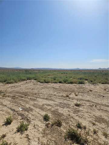 0 Locust Avenue, Lucerne Valley, CA 92356