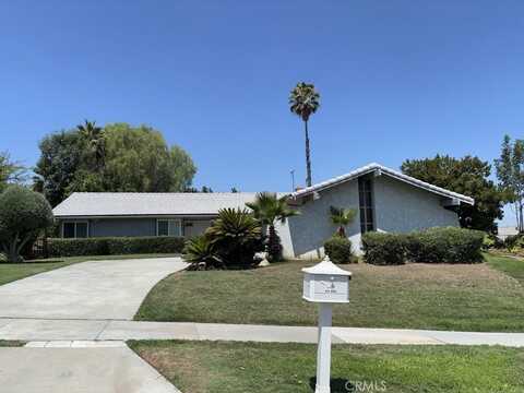 5625 Via Maria Buena, Riverside, CA 92506