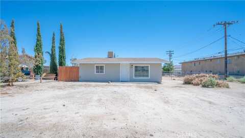 7221 Cherokee Trail, Yucca Valley, CA 92284