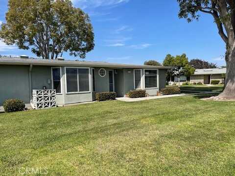 13341 Twin Hills Dr, Seal Beach, CA 90740