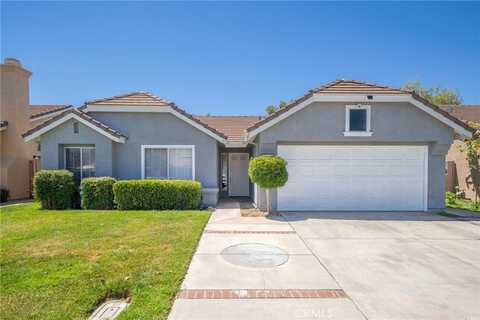 2207 Glenwood Avenue, Hemet, CA 92545