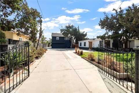 1526 W 9th Street, Santa Ana, CA 92703