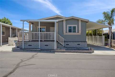 2140 Mentone Boulevard, Mentone, CA 92359