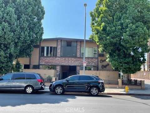 7323 Independence Avenue, Canoga Park, CA 91303