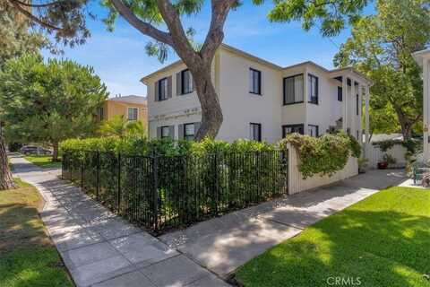 4130 W Toluca Lake Avenue, Burbank, CA 91505