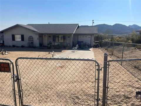 7537 Elwood Street, Joshua Tree, CA 92252