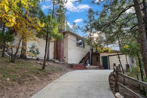 27121 Peninsula Drive, Lake Arrowhead, CA 92352