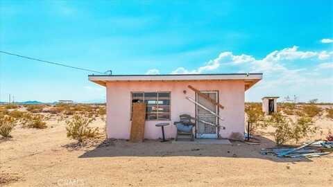 1560 Lear Avenue, 29 Palms, CA 92277