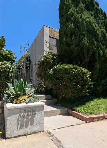 1288 Barry Avenue, Los Angeles, CA 90025