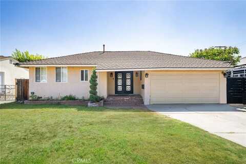 7608 Amestoy Avenue, Lake Balboa, CA 91406