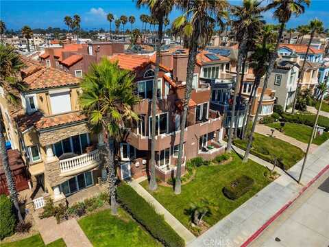 1314 Pacific Coast, Huntington Beach, CA 92648