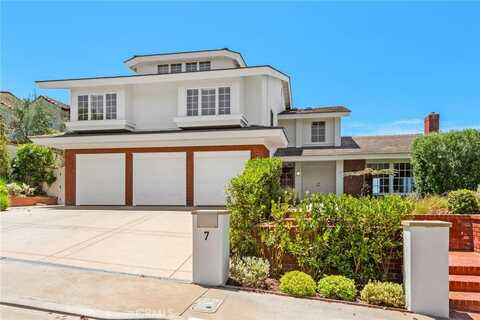 7 San Mateo Way, Corona del Mar, CA 92625