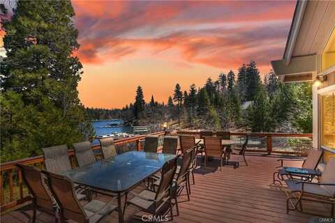 27513 W Shore Road, Lake Arrowhead, CA 92352