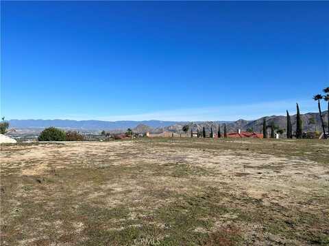 6204 Claridge Drive, Riverside, CA 92506