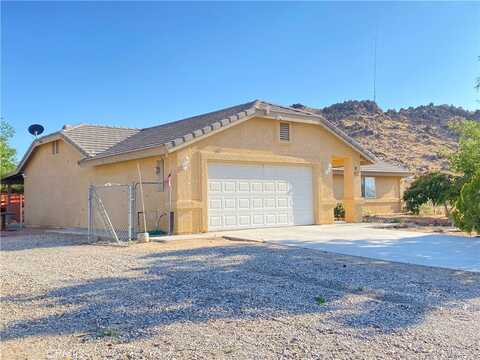 24729 Roxbury Road, Apple Valley, CA 92307