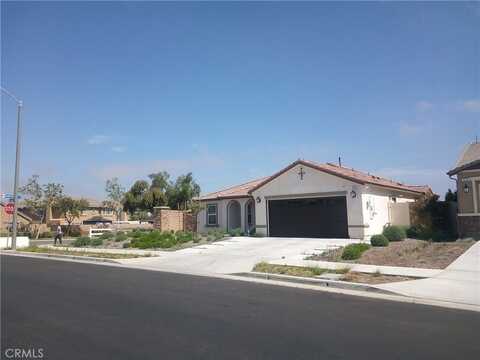 510 Farmstead Street, Hemet, CA 92543