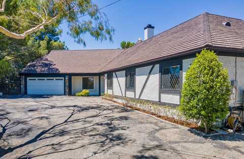 23161 8th Street, Newhall, CA 91321