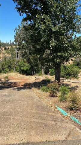 2190 De Mille Road, Paradise, CA 95969