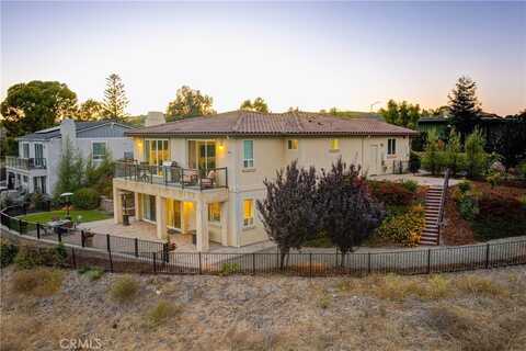 111 Ralph Beck Lane, Arroyo Grande, CA 93420