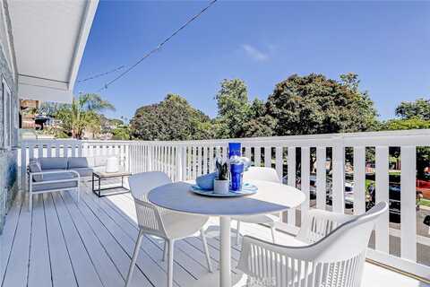 441 Gould Avenue, Hermosa Beach, CA 90254