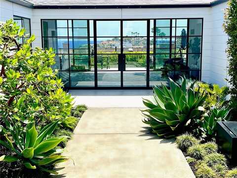 809 Emerald Bay, Laguna Beach, CA 92651
