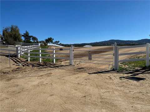 39682 Via Cacho, Temecula, CA 92592