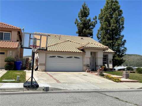 10960 Larkspur Way, Yucaipa, CA 92399