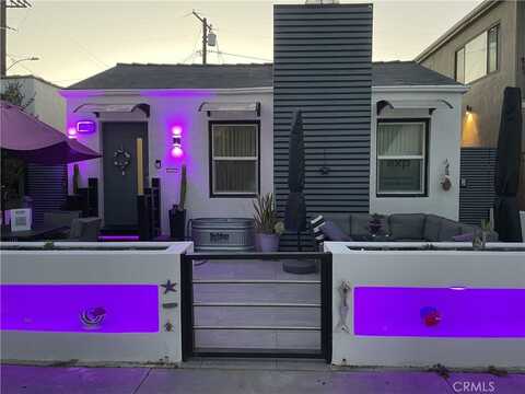 207 Santa Ana Avenue, Long Beach, CA 90803