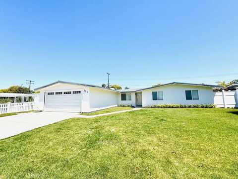 236 Loyola Road, Costa Mesa, CA 92626