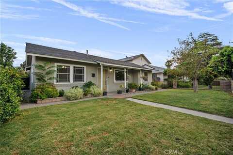 17424 Saticoy Street, Lake Balboa, CA 91406